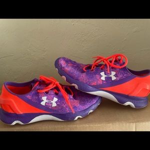Under Armour girls Speedform shoe